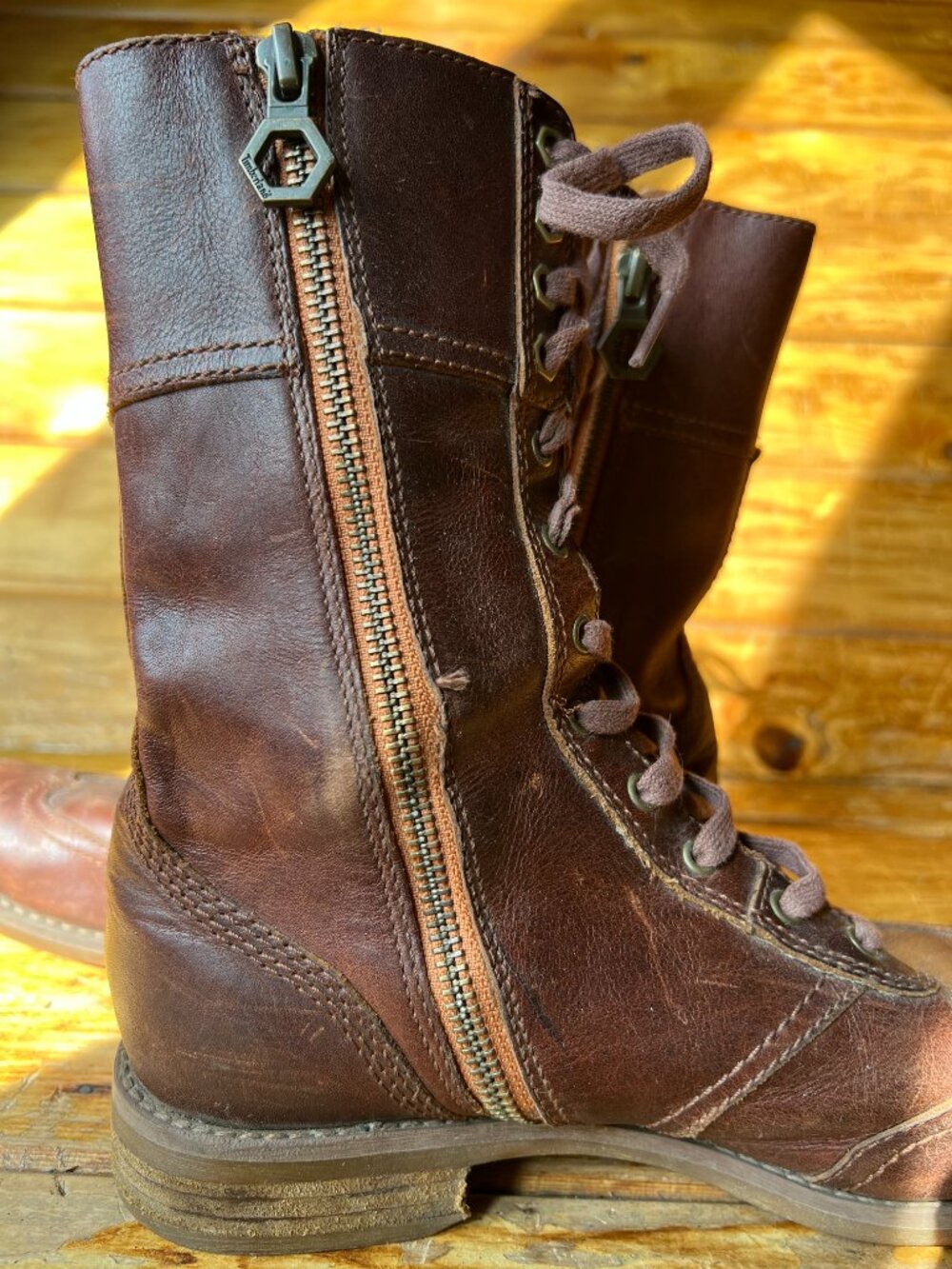 Brown Timberland boots - Picture 7 of 7